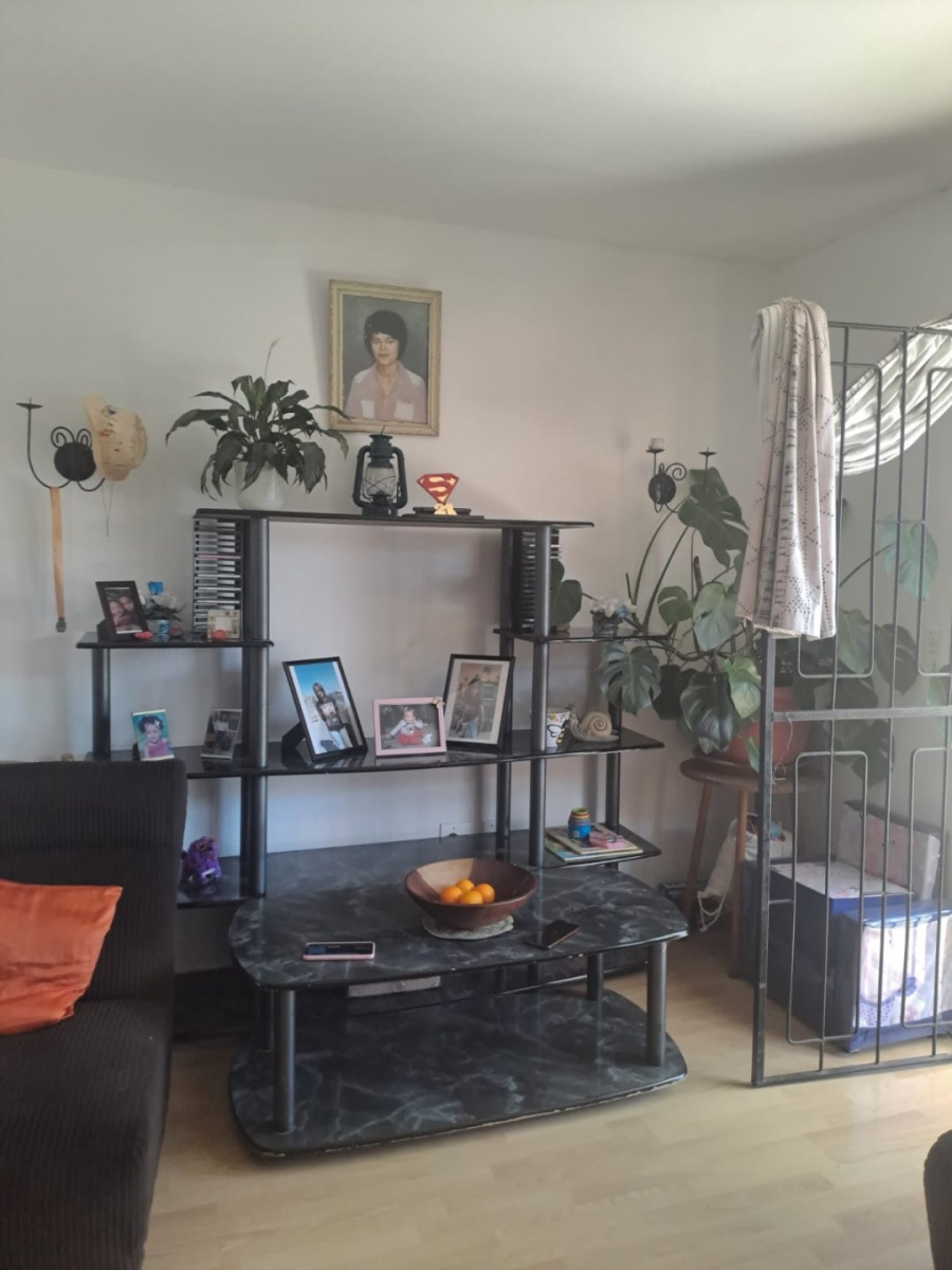 To Let 3 Bedroom Property for Rent in Retreat Western Cape